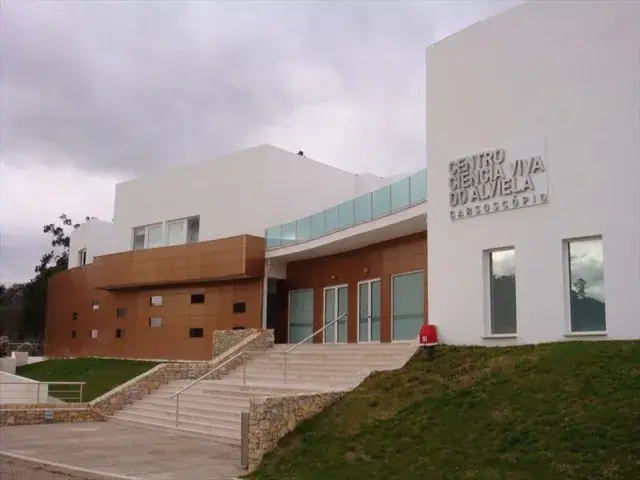 Imagem do exterior do Carsoscópio